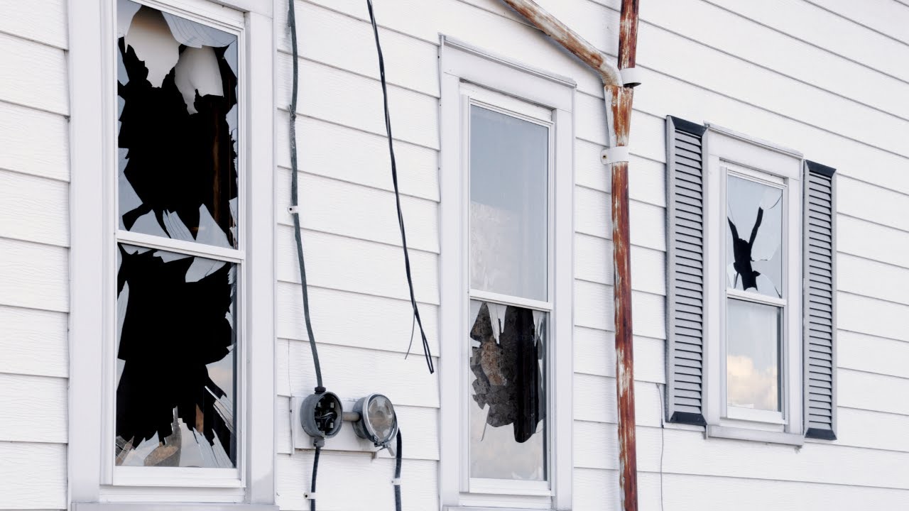Does Homeowners Insurance Cover a Broken Window?