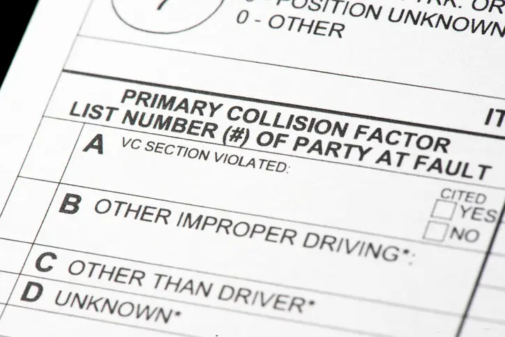 Does Police Report Automatically Go to Insurance in NJ